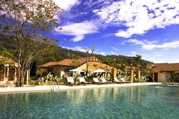هتل Centara Chaan Talay Resort And Villas Trat