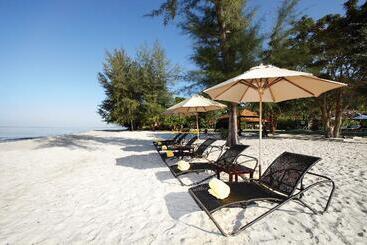 هتل Centara Chaan Talay Resort And Villas Trat