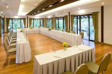 هتل Centara Chaan Talay Resort And Villas Trat