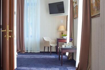 هتل City Holiday Resort & Spa