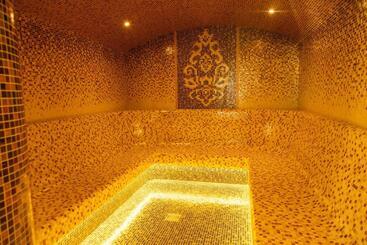 هتل City Holiday Resort & Spa
