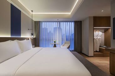 Novotel Shanghai Jingan