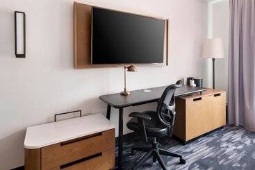 هتل Fairfield Inn By Marriott New York Laguardia Airport/flushing