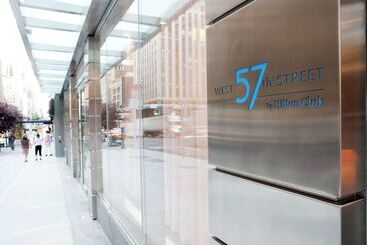 هتل Hilton Club West 57th Street New York