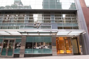 هتل Hilton Club West 57th Street New York