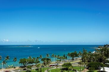 هتل Hilton Noumea La Promenade Residences