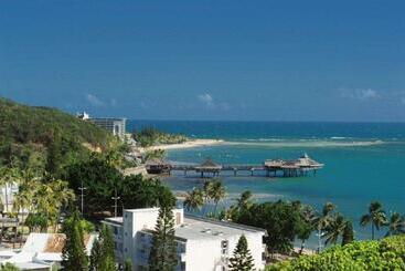 هتل Hilton Noumea La Promenade Residences
