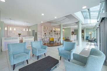 هتل Hilton Noumea La Promenade Residences