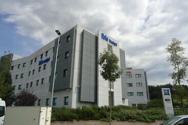 هتل Ibis Budget Girona Costa Brava