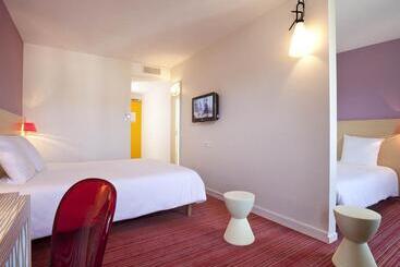 هتل Ibis Styles Le Puy En Velay