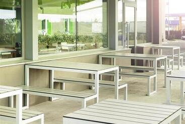 هتل Ibis Styles Lleida Torrefarrera