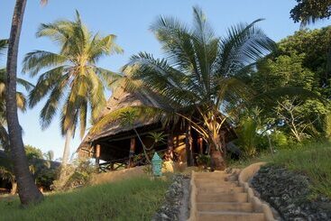 هتل Kinasi Lodge