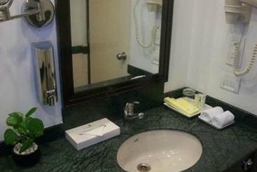 Lemon Tree Hotel Chennai