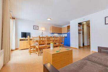 هتل Madame Vacances Residence Le Parc Des Airelles