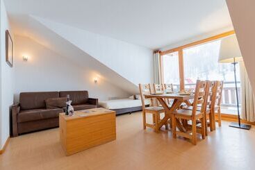 هتل Madame Vacances Residence Le Parc Des Airelles