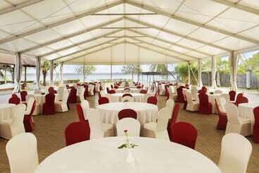 هتل Ramada Resort By Wyndham Kochi