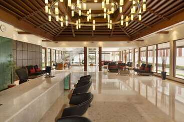 هتل Ramada Resort By Wyndham Kochi