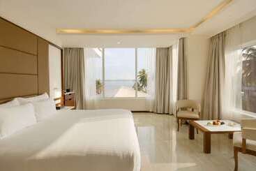 هتل Ramada Resort By Wyndham Kochi