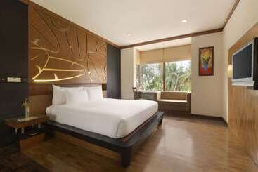 هتل Ramada Resort By Wyndham Kochi