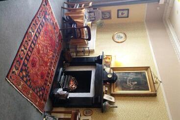 هتل Rathan House   The Eskbank