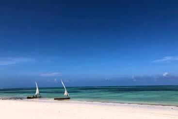 هتل Sultan Sands Island Resort & Spa