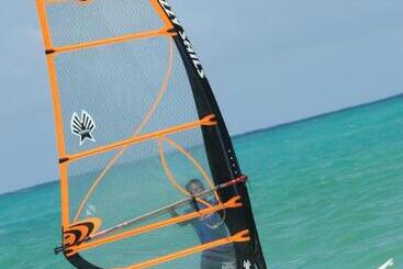 هتل Sultan Sands Island Resort & Spa