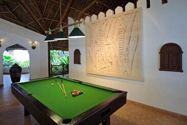 هتل Sultan Sands Island Resort & Spa
