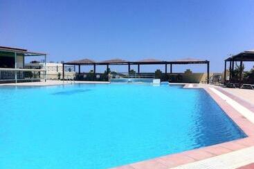 Telhinis Hotel & Apartments