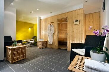 هتل Tryp By Wyndham Frankfurt