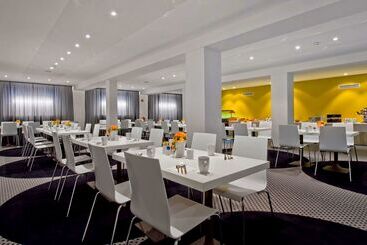 هتل Tryp By Wyndham Frankfurt