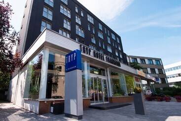 هتل Tryp By Wyndham Frankfurt