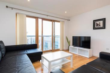 East Croydon Apartments   Just 3 Mins Walk To East Croydon Station