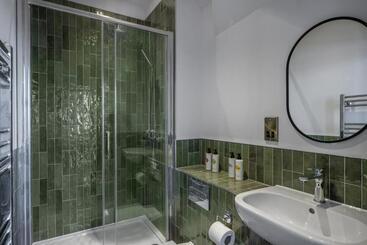The Railway Hotel Worthing