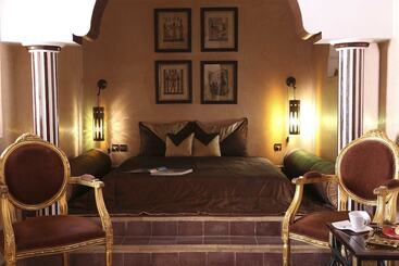 Riad Mille Et Une Nuits
