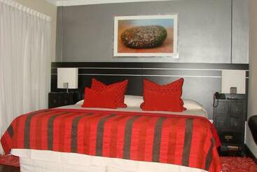 هتل Zoom Apartments
