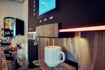 هتل Amedia Amsterdam Airport, Trademark Collection By Wyndham
