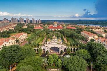 هتل Wyndham Garden Haikou South