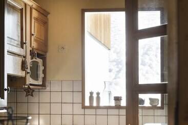 اقامتگاه Résidence Le Chalet Du Vallon