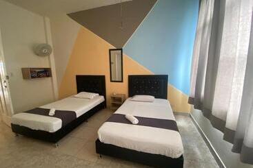 هتل Calle Real Suite