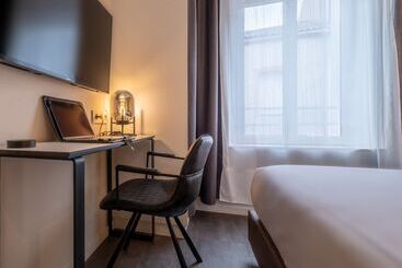 هتل Five Resort Cholet Centre