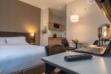 هتل Five Resort Cholet Centre