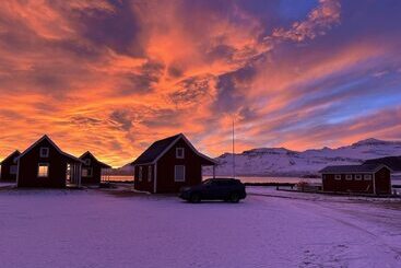 هتل Mjóeyri Travel Holiday Homes