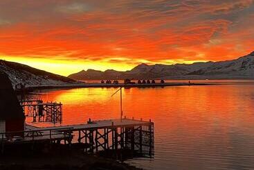 هتل Mjóeyri Travel Holiday Homes
