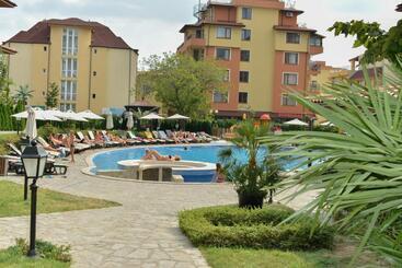 Отель Olymp Apart Complex