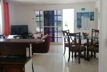 هتل Posada Caribbean Refuge