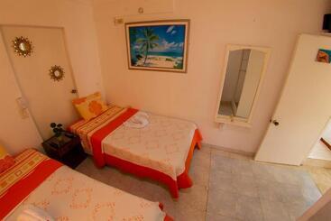 هتل Posada Caribbean Refuge