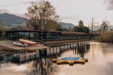 هتل Gölevi Resort Sapanca