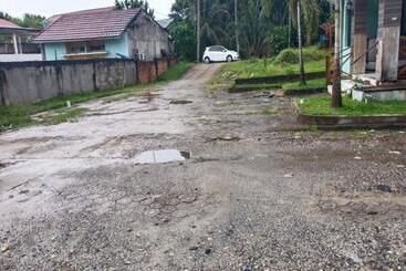هتل Oyo 90483 Homestay Permata