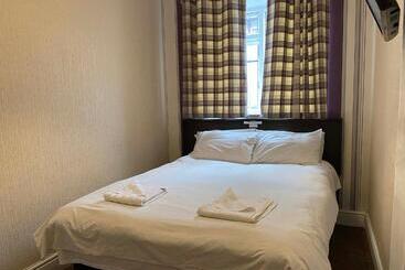 호텔 Arncliffe Lodge