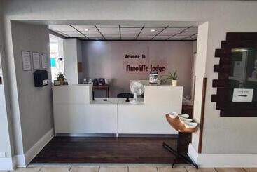 호텔 Arncliffe Lodge